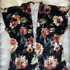 Floral Lightweight Velvet Vest